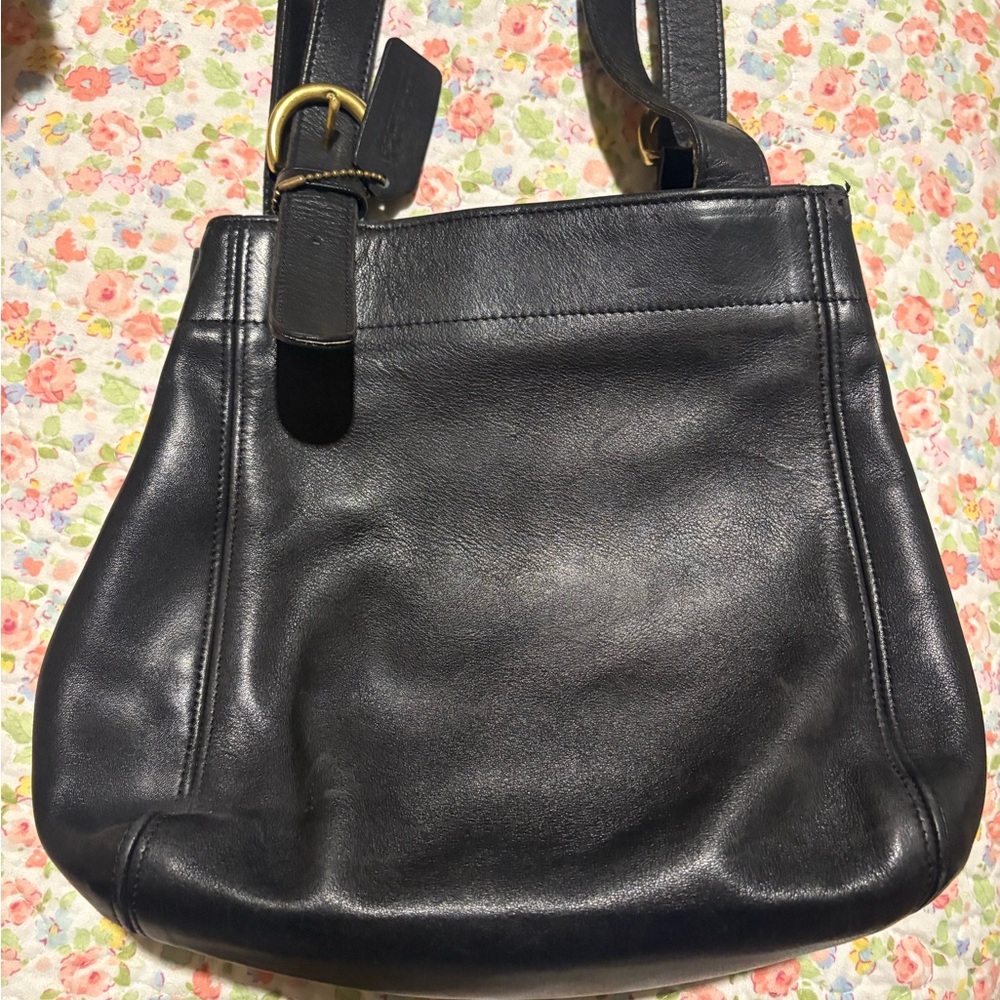 Vintage Coach Black Leather Shoulder Bag with Gold Buckles - Picture 10 of 12